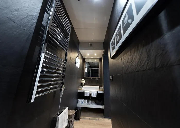 Barcaccia Luxury Suites